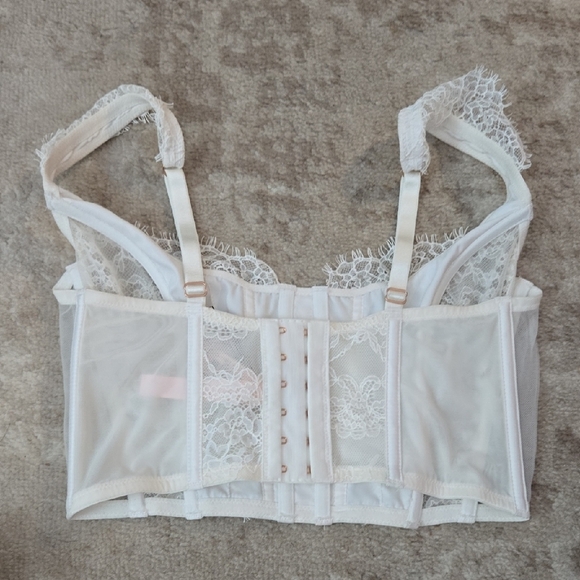 Victoria's Secret Dream Angels White Lace Corset Top Crop Size Small - Picture 3 of 4